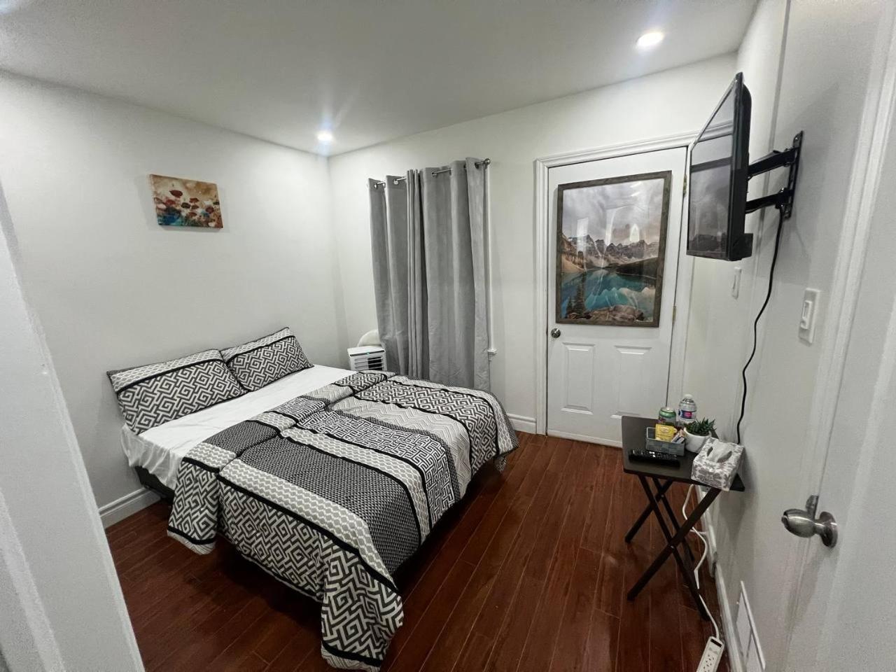 #1 Convvy-Nient Residence! Toronto Dış mekan fotoğraf